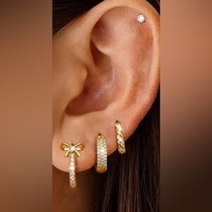 Adorable Nordstrom 925 14KT Gold dip white topaz Huggies earrings set of 4